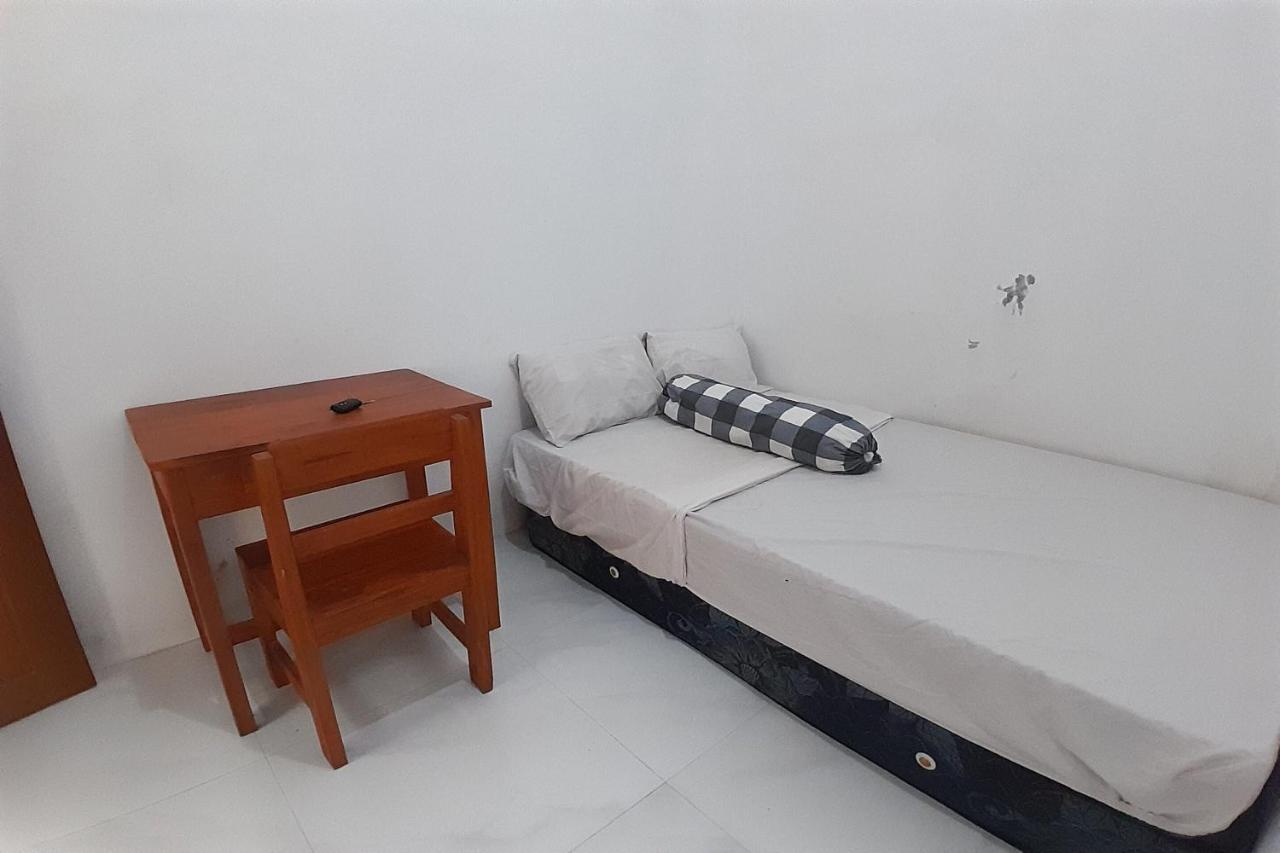 Spot On 93410 Wisma Bintang Jepara Eksteriør billede
