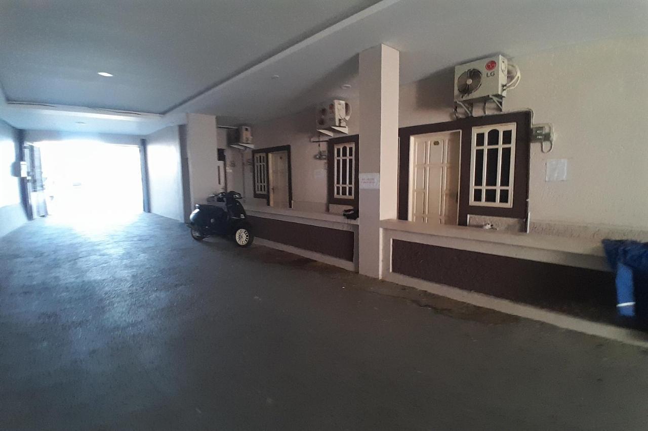 Spot On 93410 Wisma Bintang Jepara Eksteriør billede
